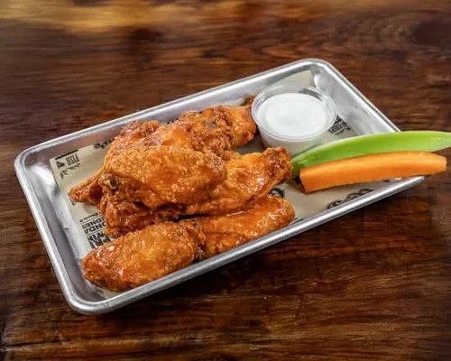 Single Wings (1 Lb) at Gabby'S Bar And Grill